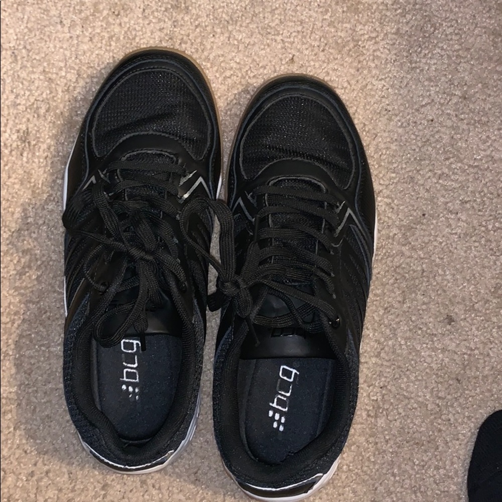 Bcg volleyball shoes only worn once